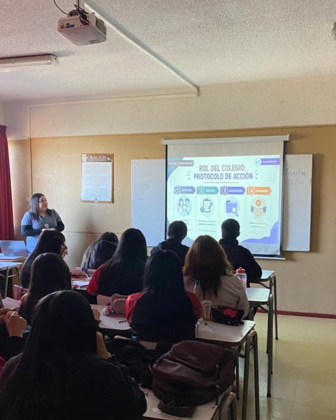 Charla Formativa sobre Convivencia Escolar y Responsabilidad Adolescente